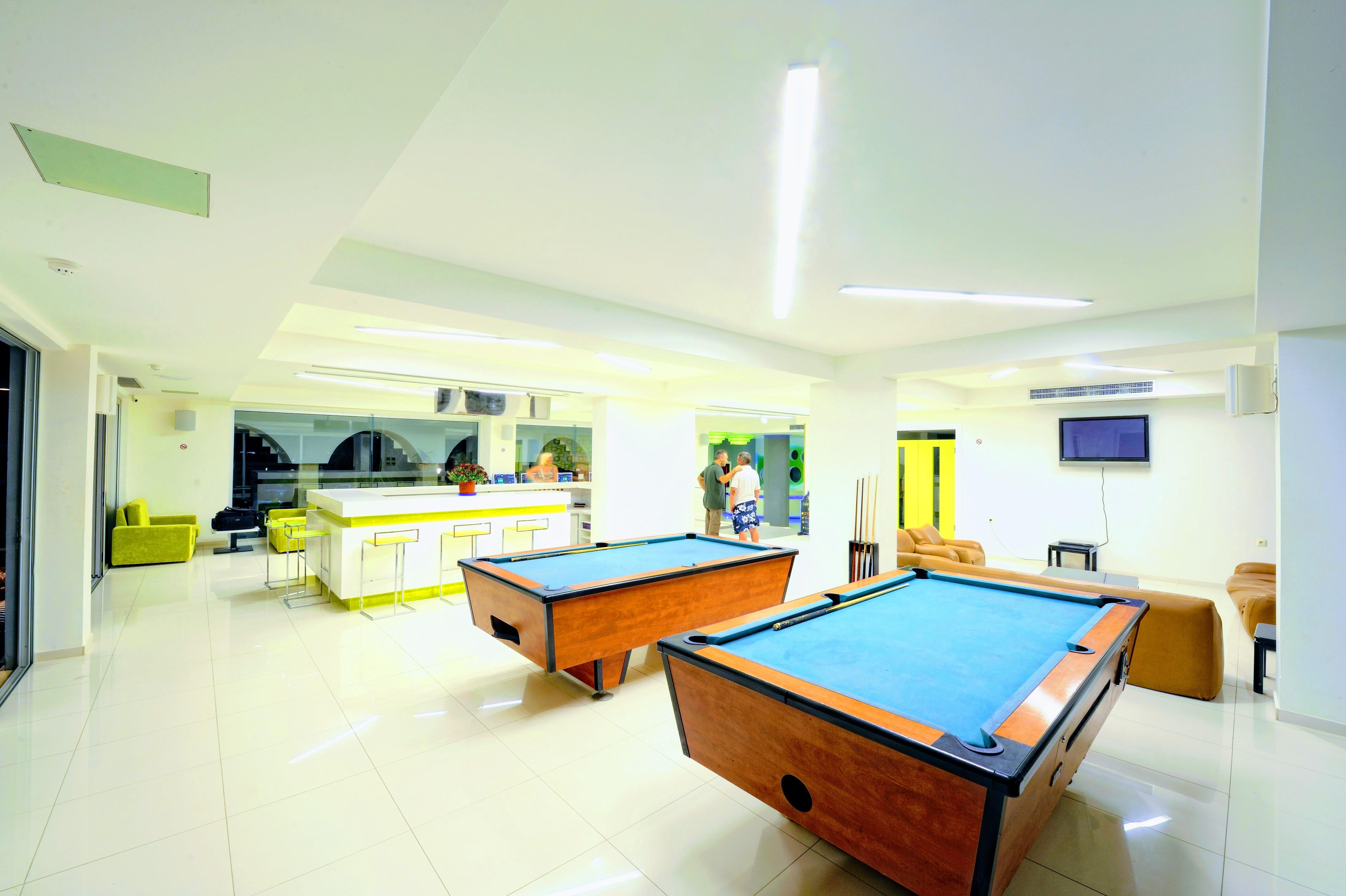 Hermes Hotel Malia Экстерьер фото