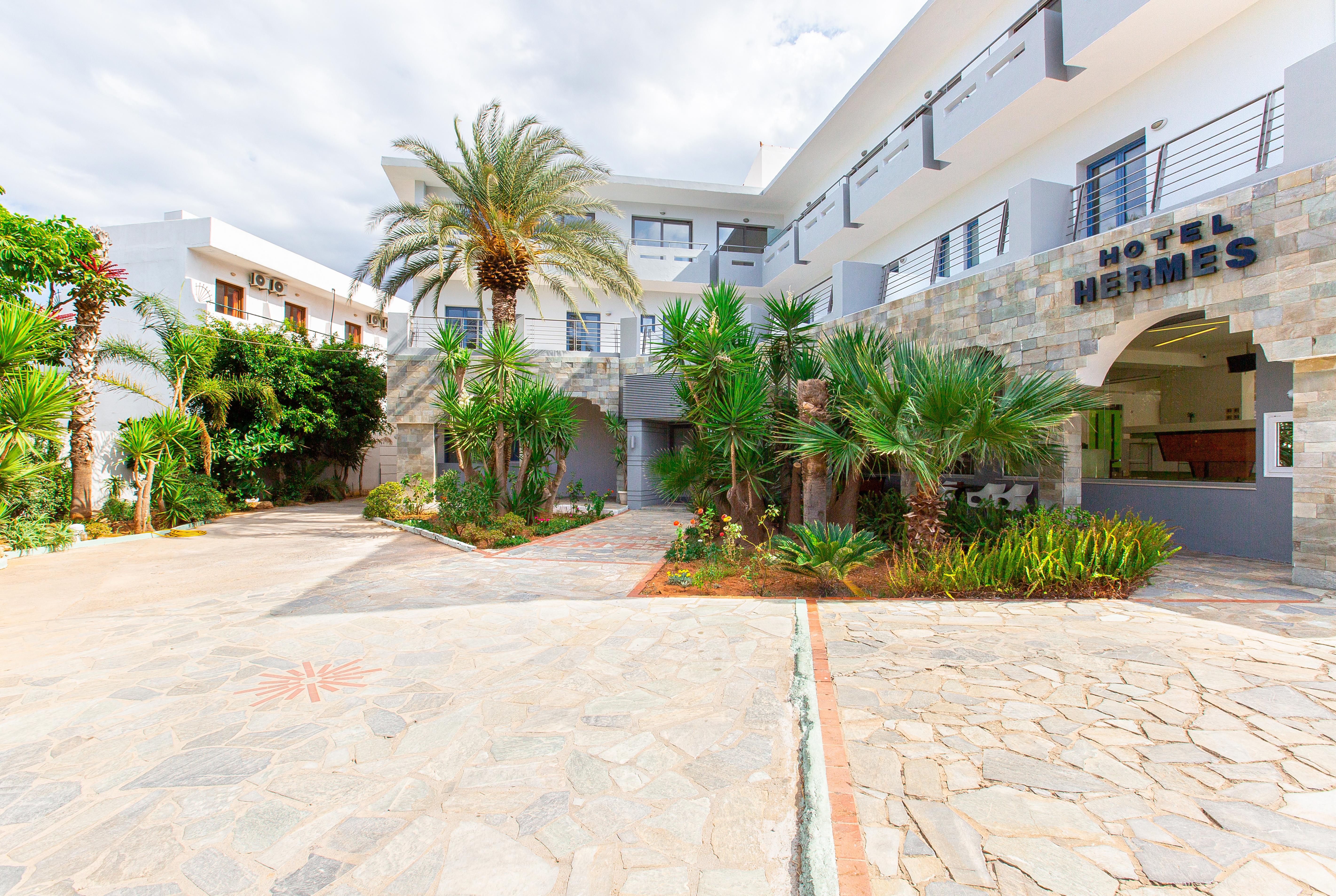 Hermes Hotel Malia Экстерьер фото